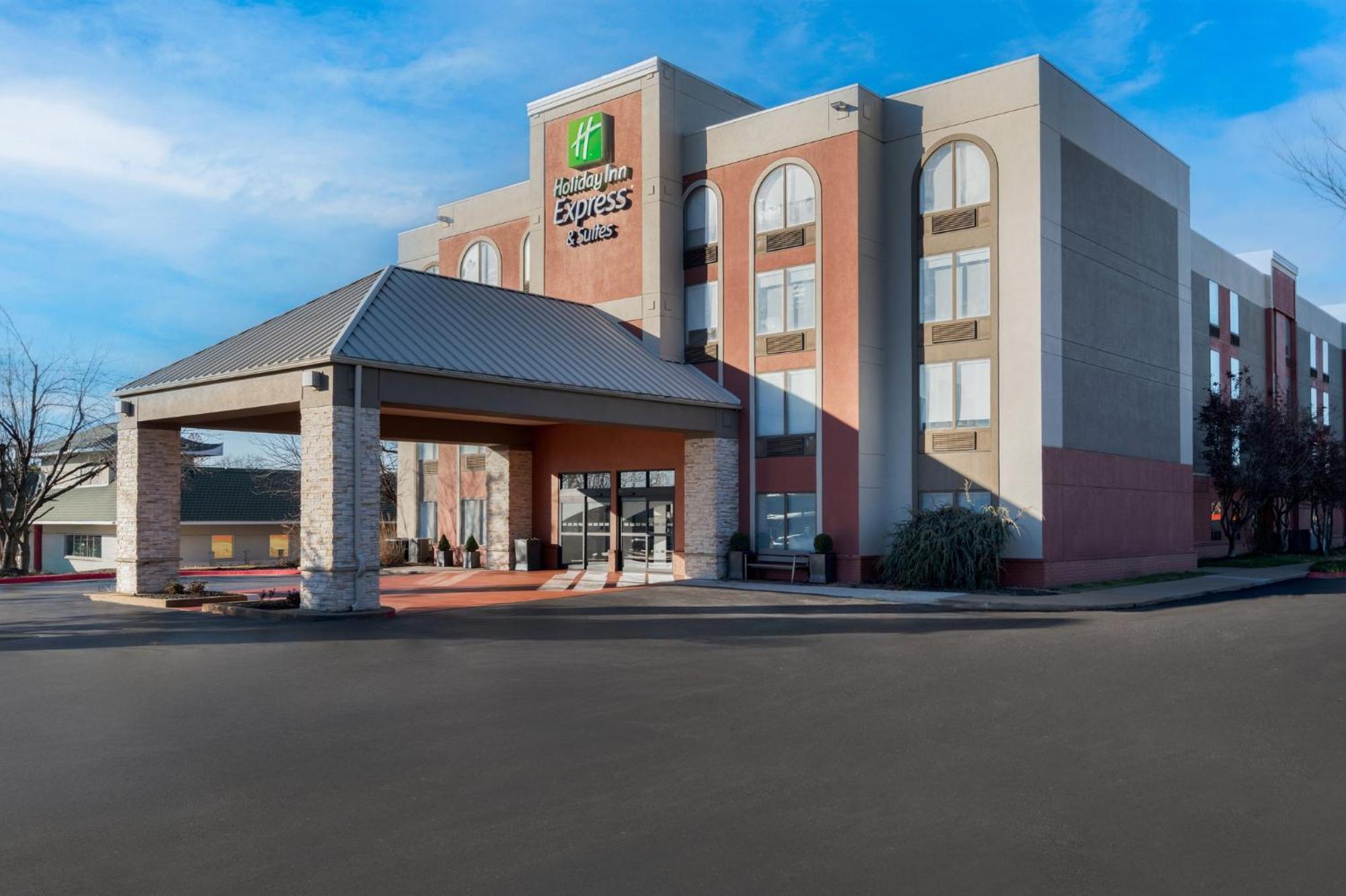 Holiday Inn Express Hotel & Suites Bentonville By Ihg Екстер'єр фото